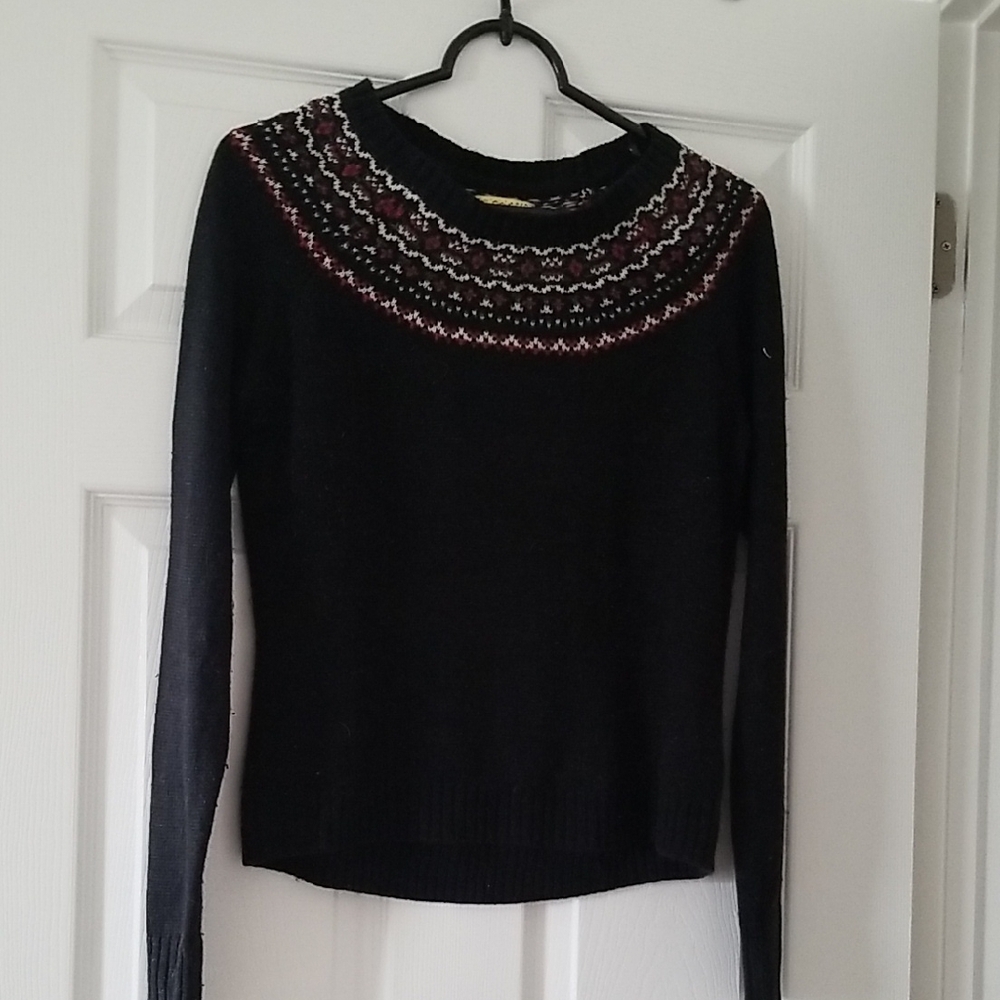 Black Patterned Women's Sweater